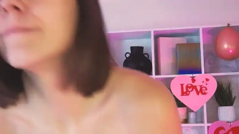 Edengray – [Streamate] Livecam Home Alone Fucking Pussy – 2025-06-25 05:22:09