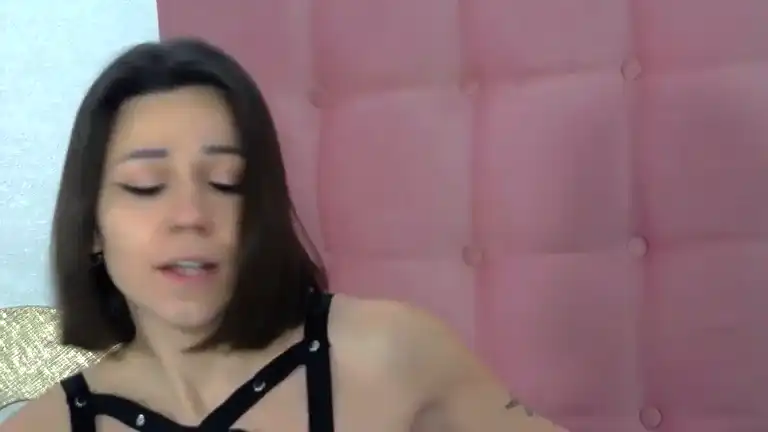 Edengray – [Streamate] Real Natural Babes – 2025-08-20 22:40:43