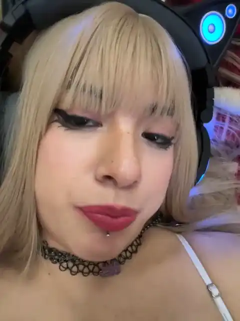 Sabripretty – [Xlovecam] Big-ass Webcam Natural – 2025-04-20 17:25:13