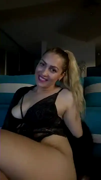 Lory2 – [Amateur.tv] Hole Crazy Goal Whores – 2025-07-17 20:25:54
