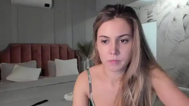 Nelliecutest – [Myfreecams] Naked Webcam Model Cum – 2026-03-18 01:06:52