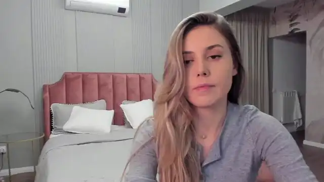 Nelliecutest – [Myfreecams] Camwhores Hidden Show Gorgeous – 2025-08-14 04:24:22