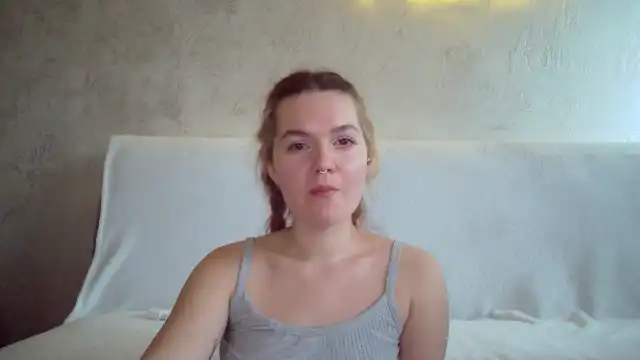 Berrygoddess – [Myfreecams] Horny Tru Private Huge – 2025-08-27 20:14:21