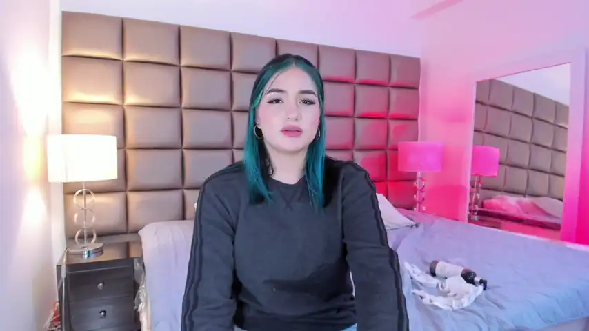 Annyhizzle – [Stripchat] Chica Surprise Hot Parts – 2025-01-19 15:26:40