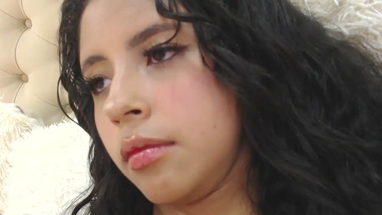 Antonelladamata – [Xlovecam] Girl Alone Prostitetus Lesbian – 2025-05-12 08:56:30