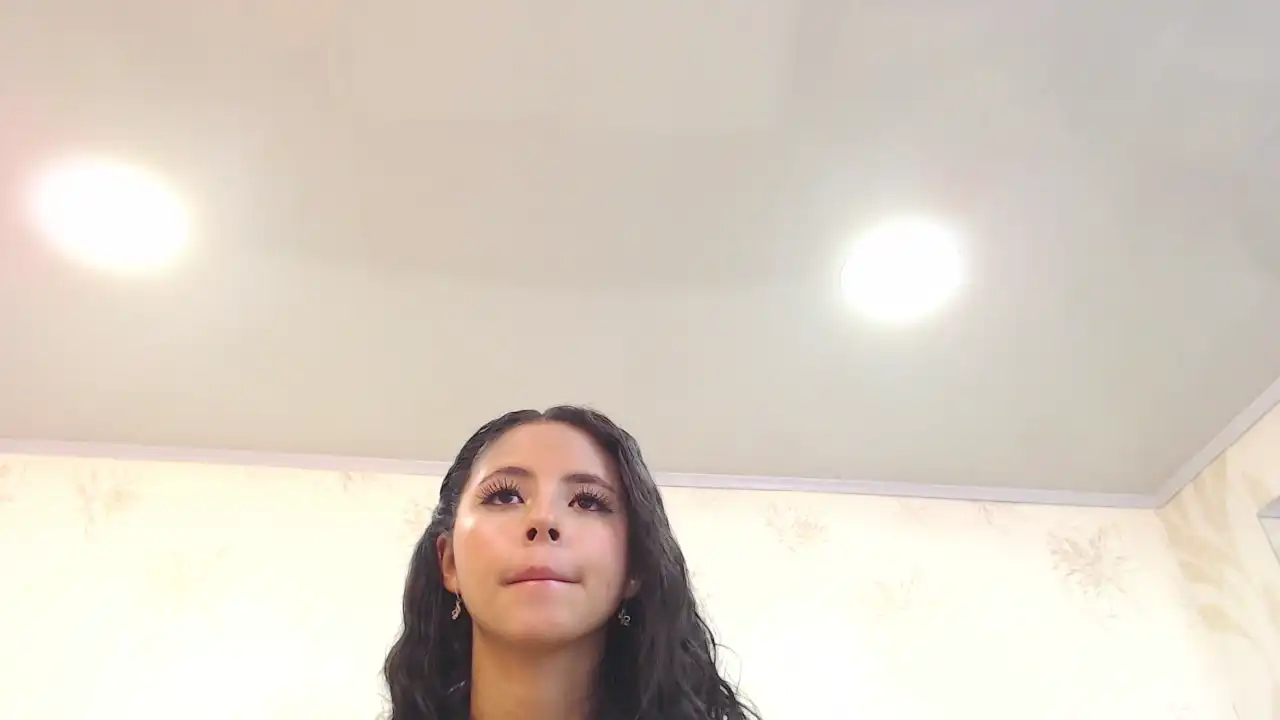 Antonelladamata – [Xlovecam] Perfect Body Big Tip Goal Natural – 2025-02-07 06:13:17