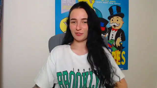 Allochka – [Xlovecam] Real Only Fun Club Video Webcam Recording – 2025-05-04 00:15:39