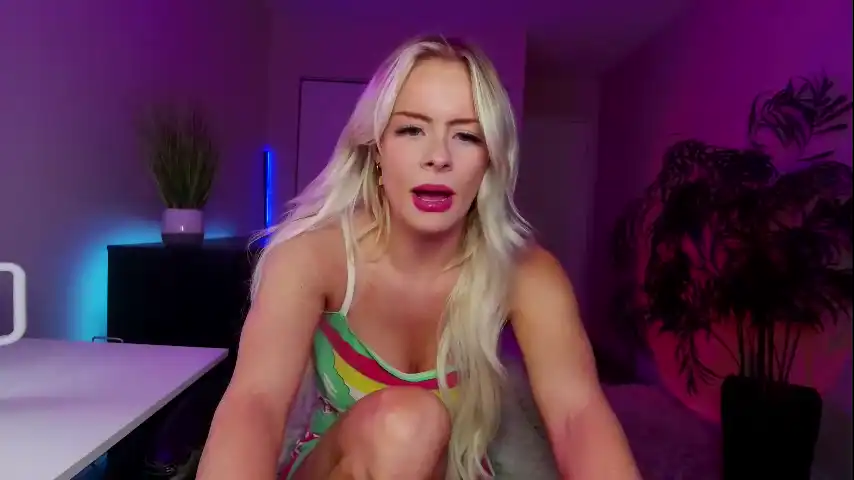 Oliviaowens – [Chaturbate] Cum Panties Art – 2025-02-02 12:05:54