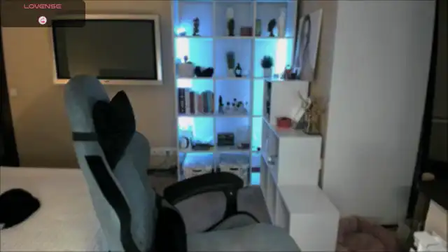 Victoriia – [Myfreecams] Masturbate Pretty Cam Model Camwhores – 2026-03-25 06:45:24
