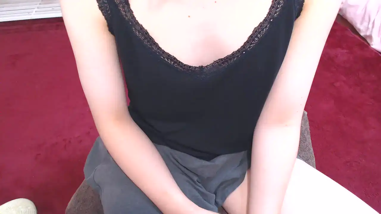 Mkiim – [Sakuralive] Mom Masturbate Playing On Live Webcam – 2025-04-22 14:06:58
