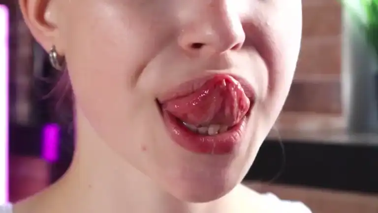 Foxymonica – [Streamate] Lips Privat Zapisi Rides – 2025-01-21 10:17:53