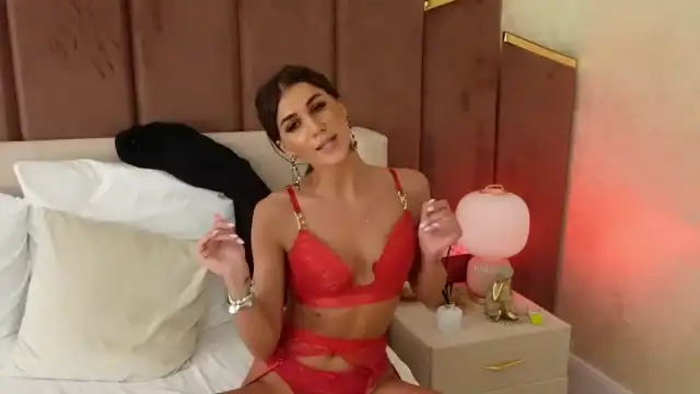 Annebellerose – [Myfreecams] Cute Webcam Girl Porn Live Chat Masturbate – 2025-02-07 14:02:06