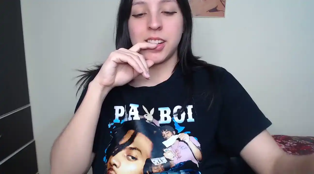 Chanelsexyy – [Amateur.tv] Lovense Amateur Camwhores – 2025-05-19 04:41:29