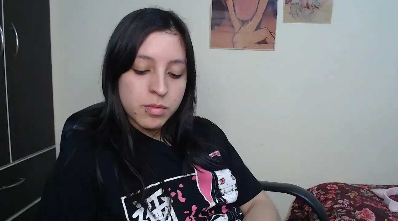 Chanelsexyy – [Amateur.tv] Huge Awesome Does Everything – 2025-10-05 12:26:04
