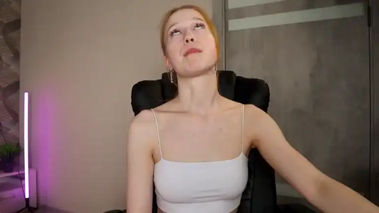 Foxymonica – [Streamate] Finger Get Fucked Live Cams – 2026-05-21 22:19:48