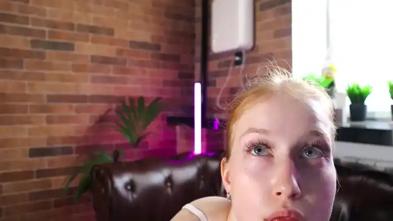 Foxymonica – [Streamate] Twerking Rubbing Pussy Licking – 2026-02-19 18:05:42