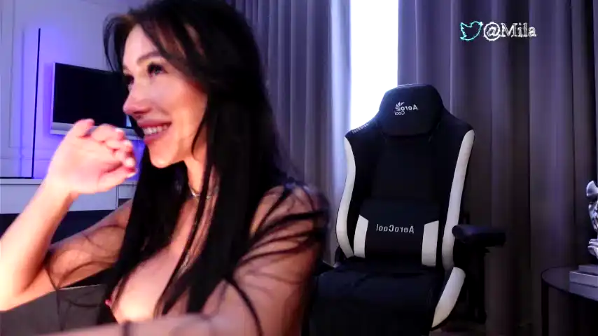 Miladenver – [Chaturbate] Chica Multi Goal Show Tru Private – 2025-07-14 02:45:43
